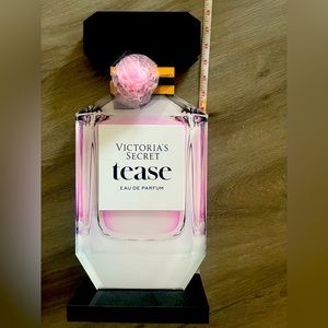 Victoria’s Secret Tease Display/Prop
